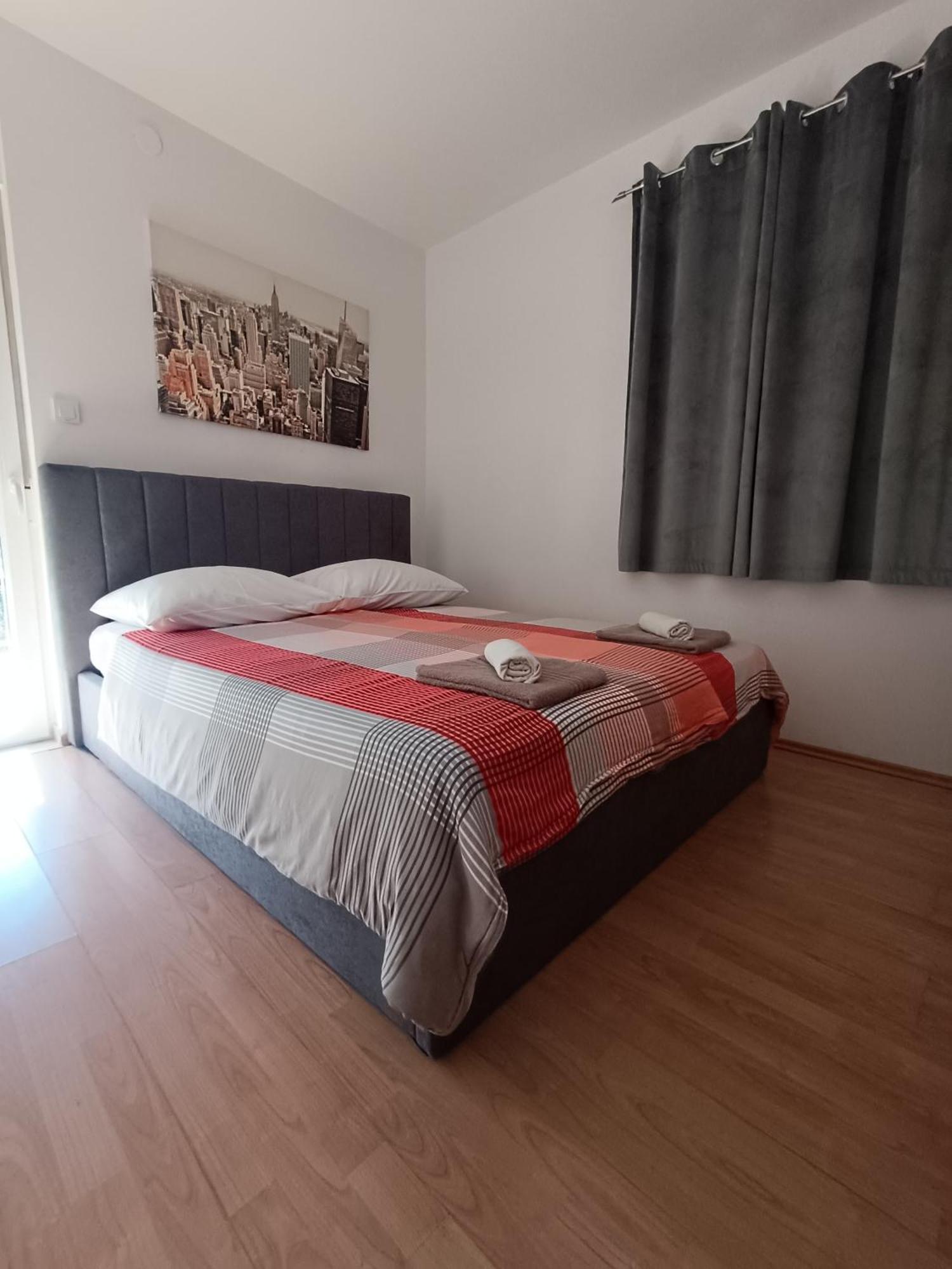 Apartments Kraljic I Baška Esterno foto