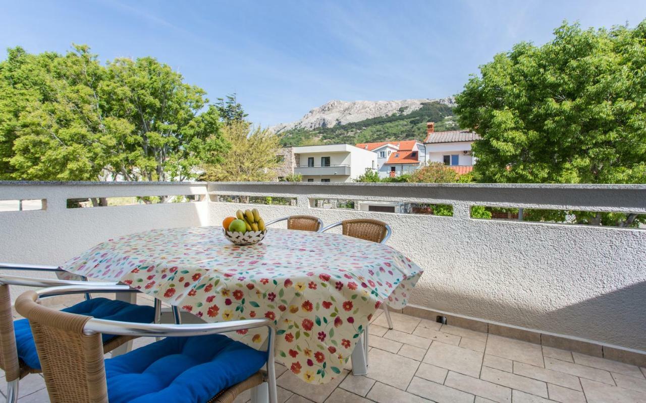 Apartments Kraljic I Baška Esterno foto