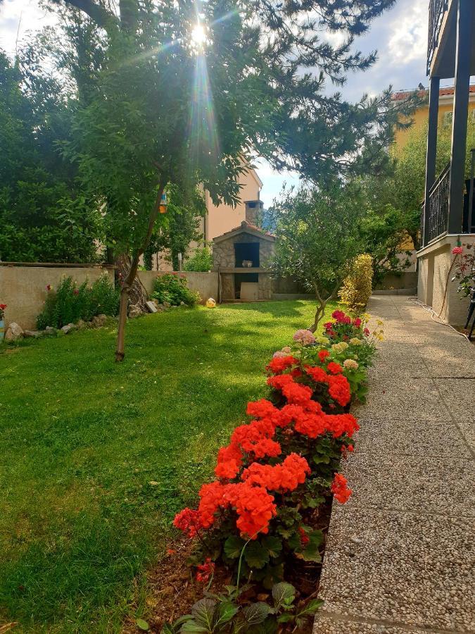 Apartments Kraljic I Baška Esterno foto